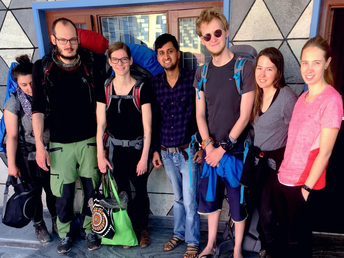 Mount Blue Tourist Hostel - Pokhara Exterior foto