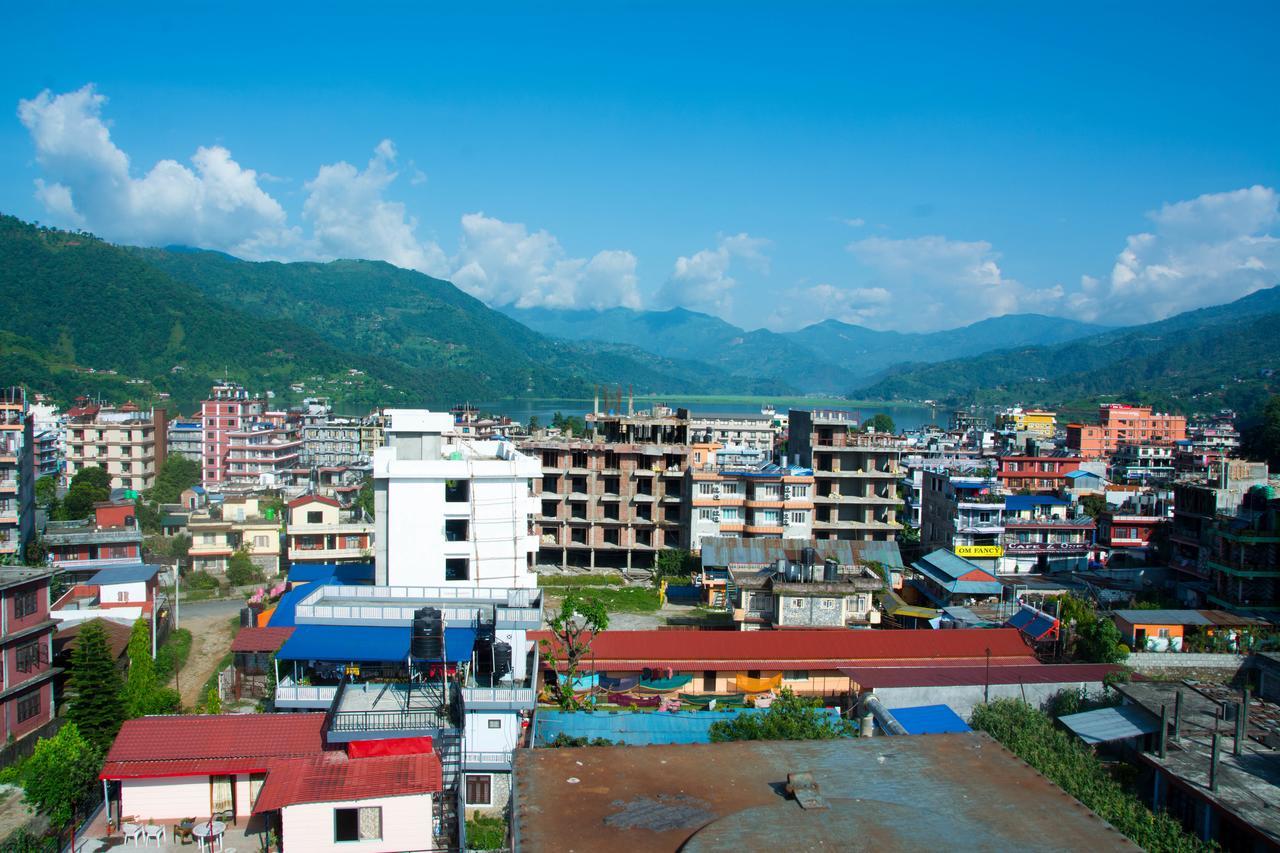 Mount Blue Tourist Hostel - Pokhara Exterior foto