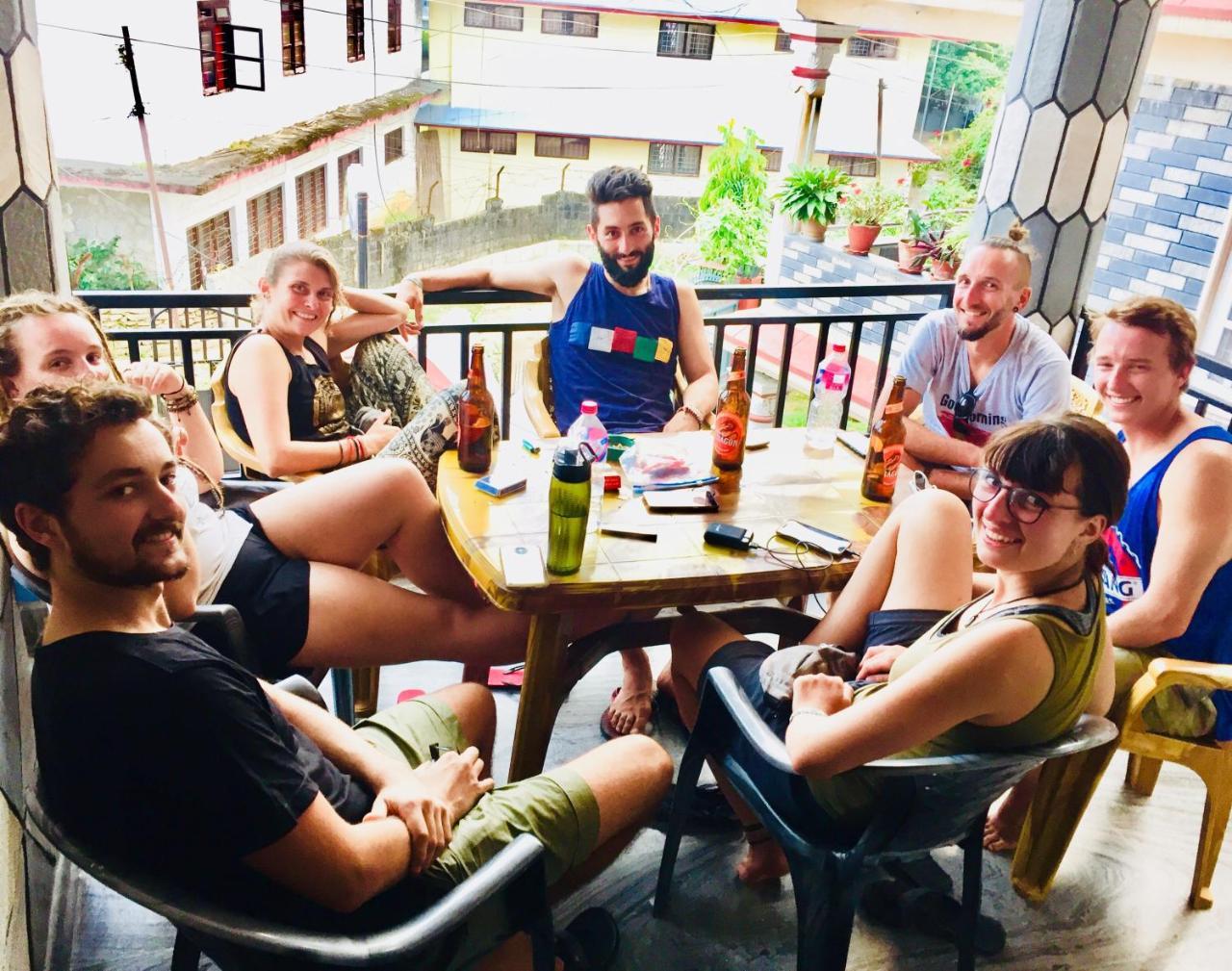 Mount Blue Tourist Hostel - Pokhara Exterior foto